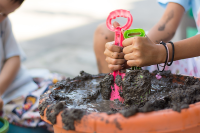 Met de kids de tuin in: 3 creatieve tips!